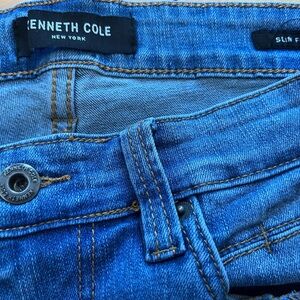 Kenneth Cole, New York slim fit jeans. 30x30